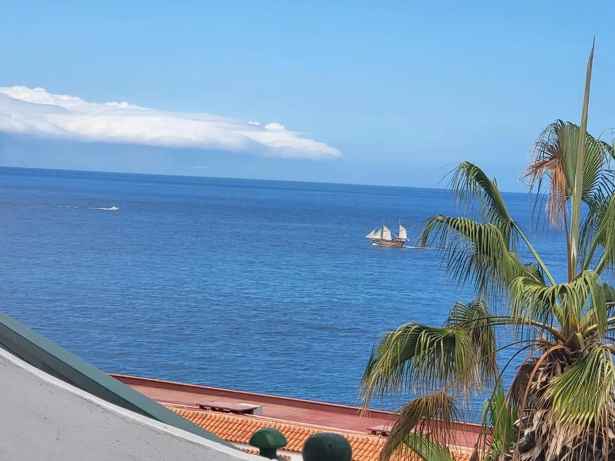 Sunny Holidays In Casa Familiar Playa La Arena By Hrtenerife Net Puerto de Santiago  Holiday home