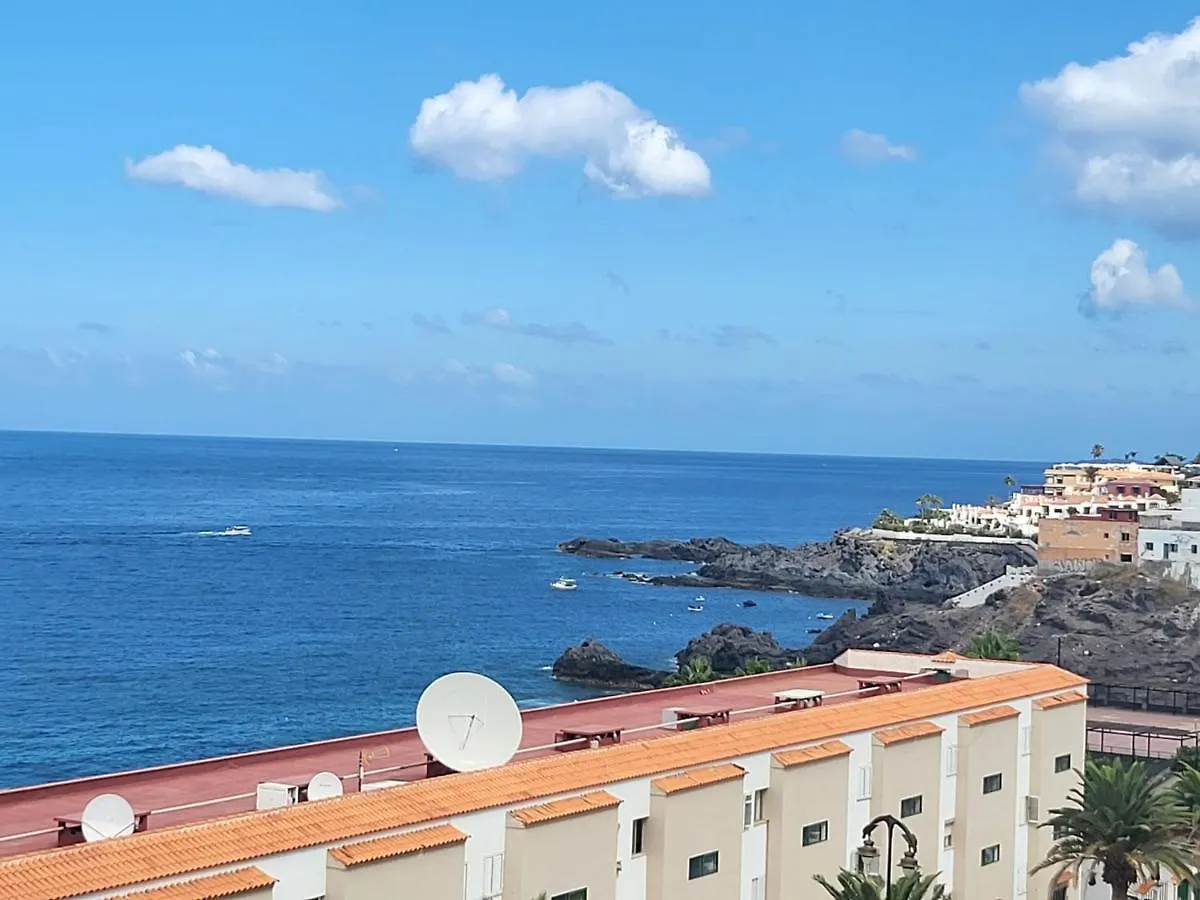 Sunny Holidays In Casa Familiar Playa La Arena By Hrtenerife Net Puerto de Santiago  0*, Puerto de Santiago (Tenerife)