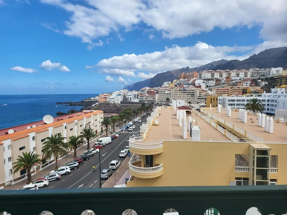Sunny Holidays In Casa Familiar Playa La Arena By Hrtenerife Net Puerto de Santiago  Spain