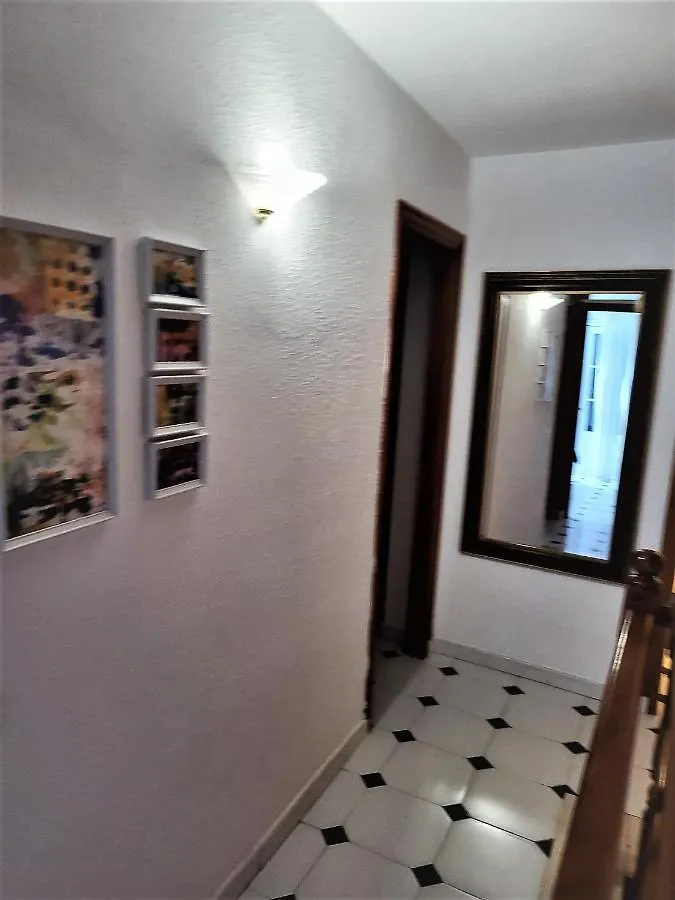 Sunny Holidays In Casa Familiar Playa La Arena By Hrtenerife Net Puerto de Santiago  Holiday home