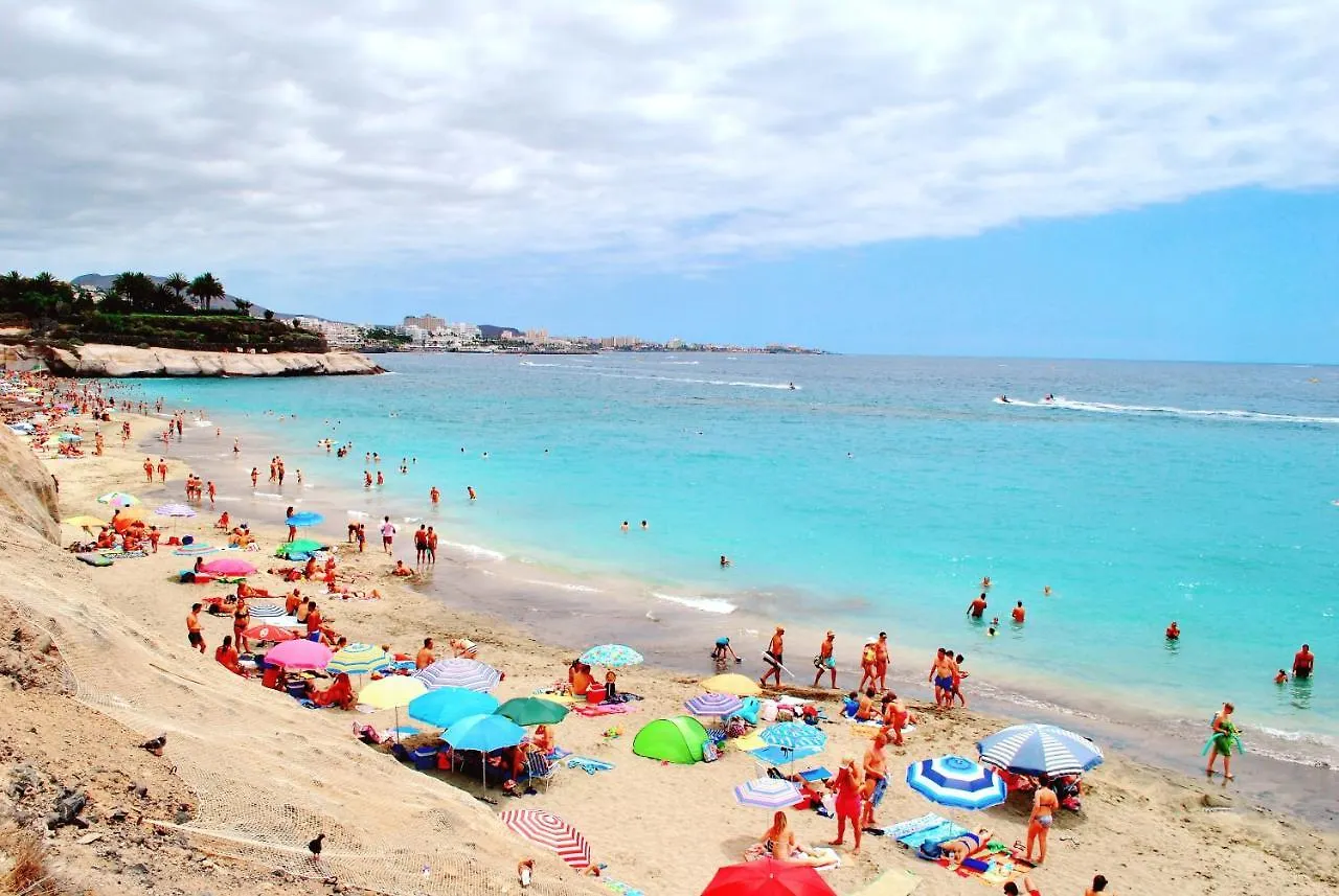 Sunny Holidays In Casa Familiar Playa La Arena By Hrtenerife Net Puerto de Santiago  0*, Puerto de Santiago (Tenerife)