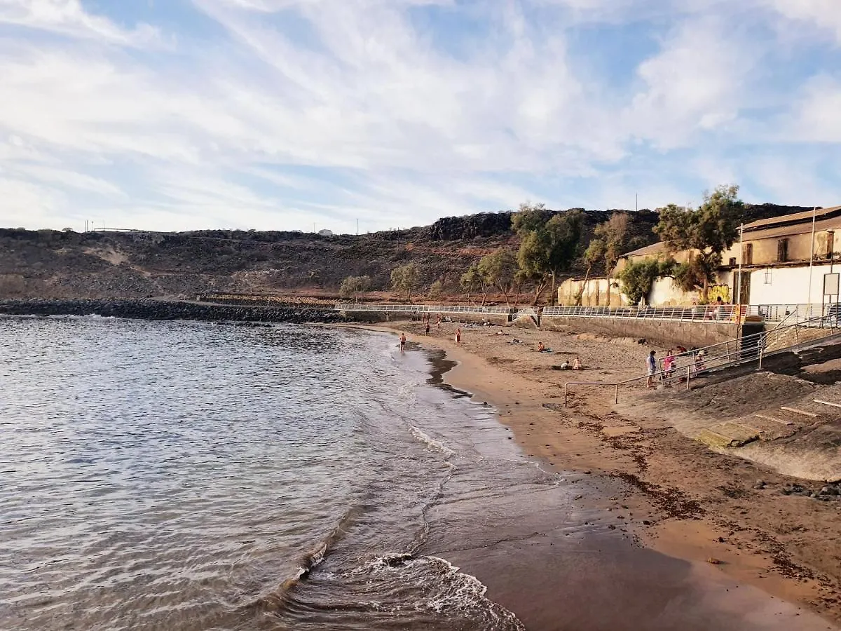 Sunny Holidays In Casa Familiar Playa La Arena By Hrtenerife Net Puerto de Santiago  Spain