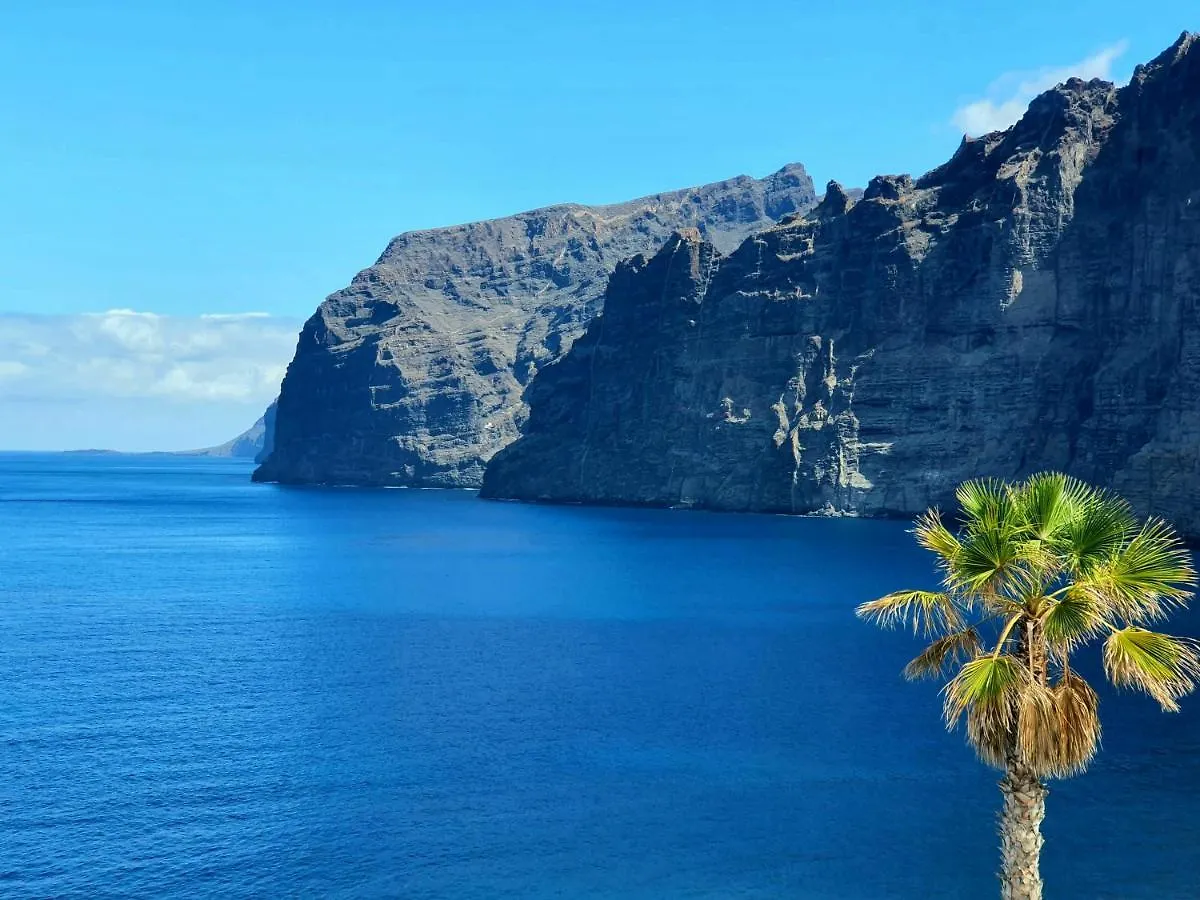 Sunny Holidays In Casa Familiar Playa La Arena By Hrtenerife Net Puerto de Santiago  Holiday home Puerto de Santiago (Tenerife)