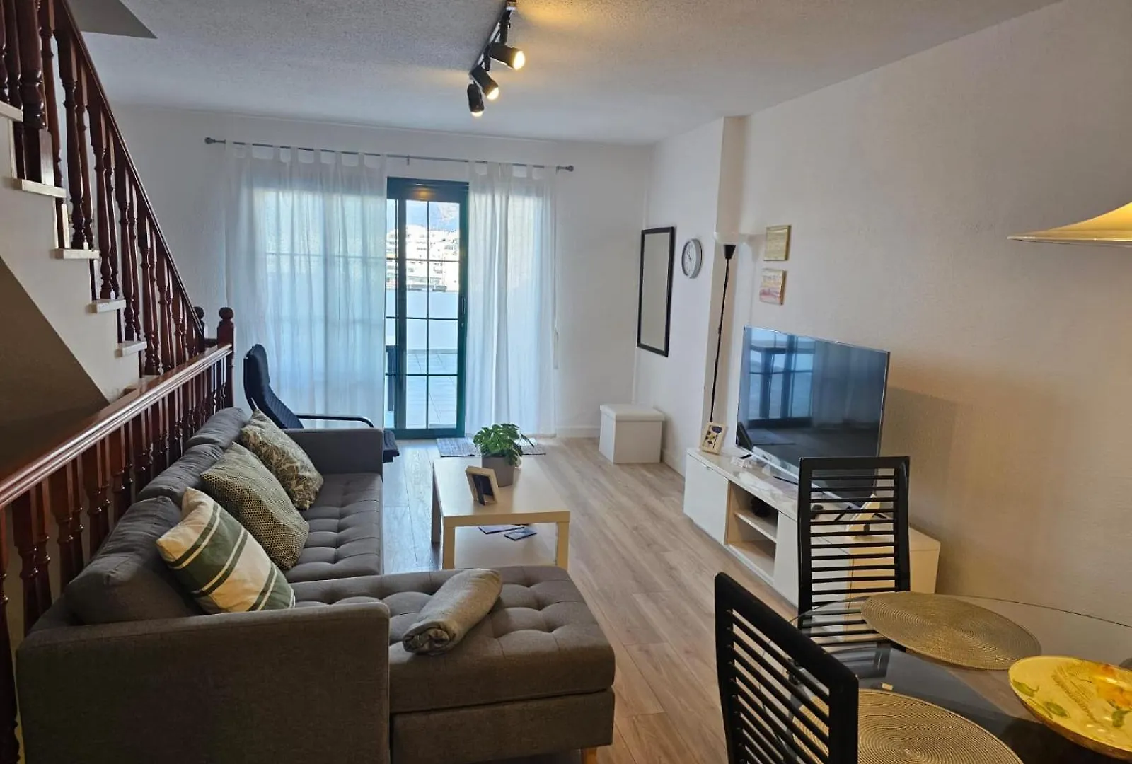 Holiday home Sunny Holidays In Casa Familiar Playa La Arena By Hrtenerife Net Puerto de Santiago  Spain